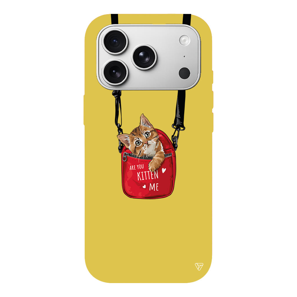 Çantada Kedi Lansman Model İçi Kadife Silikon Telefon Kılıfı