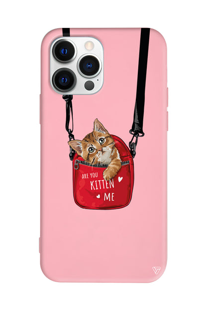 Çantada Kedi Lansman Model İçi Kadife Silikon Telefon Kılıfı