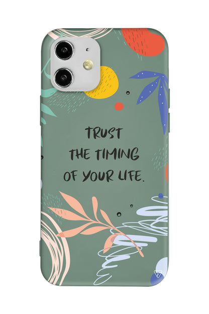 Trust The Timing Lansman Model İçi Kadife Silikon Telefon Kılıfı