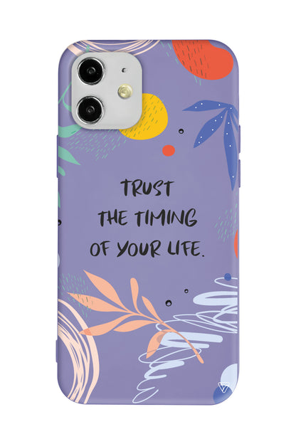 Trust The Timing Lansman Model İçi Kadife Silikon Telefon Kılıfı