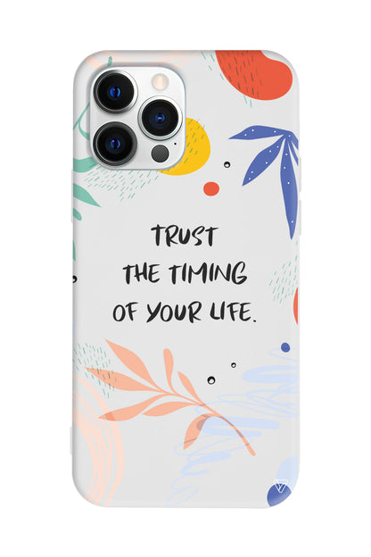 Trust The Timing Lansman Model İçi Kadife Silikon Telefon Kılıfı