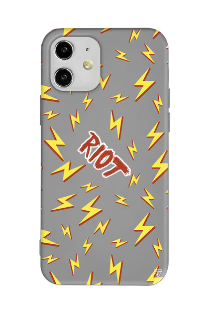 Riot Lansman Model İçi Kadife Silikon Telefon Kılıfı