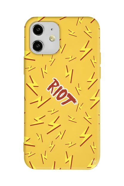 Riot Lansman Model İçi Kadife Silikon Telefon Kılıfı