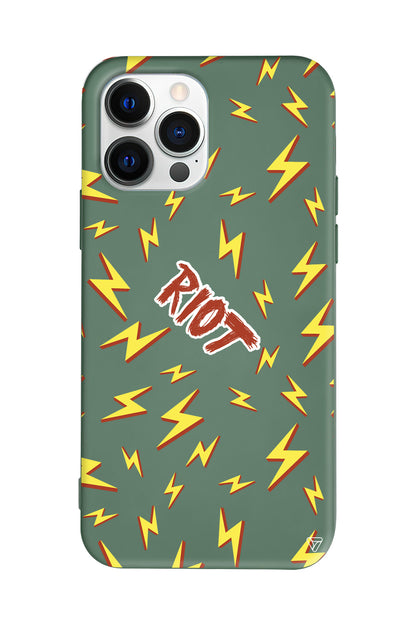 Riot Lansman Model İçi Kadife Silikon Telefon Kılıfı