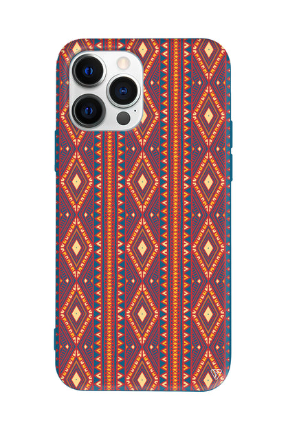 Kilim Lansman Model İçi Kadife Silikon Telefon Kılıfı