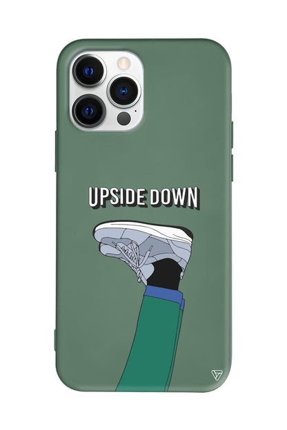 Upside Down Lansman Model İçi Kadife Silikon Telefon Kılıfı