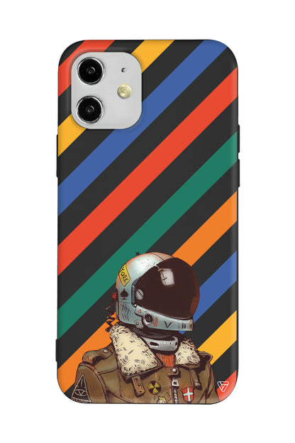 Renkli Astronot Lansman Model İçi Kadife Silikon Telefon Kılıfı