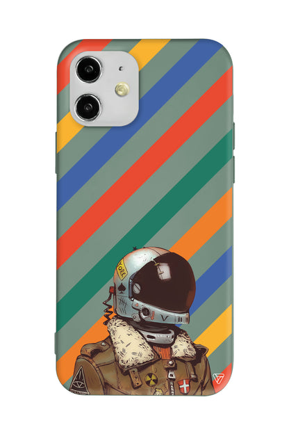 Renkli Astronot Lansman Model İçi Kadife Silikon Telefon Kılıfı