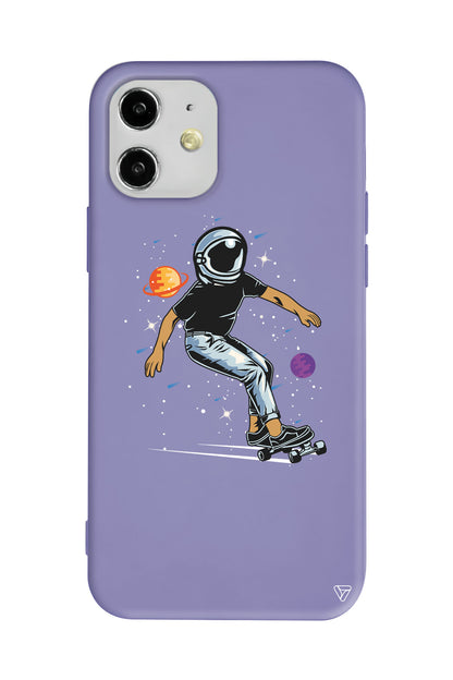 Kraterde Kaykay Lansman Model İçi Kadife Silikon Telefon Kılıfı