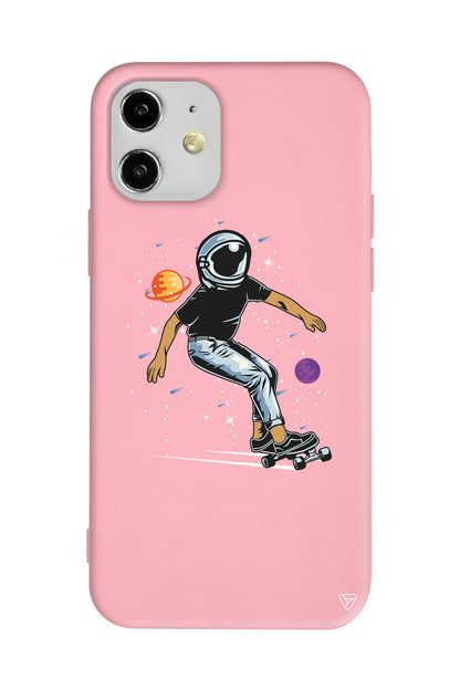 Kraterde Kaykay Lansman Model İçi Kadife Silikon Telefon Kılıfı