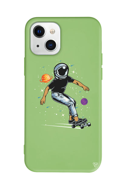 Kraterde Kaykay Lansman Model İçi Kadife Silikon Telefon Kılıfı – Plus Serisine Özel