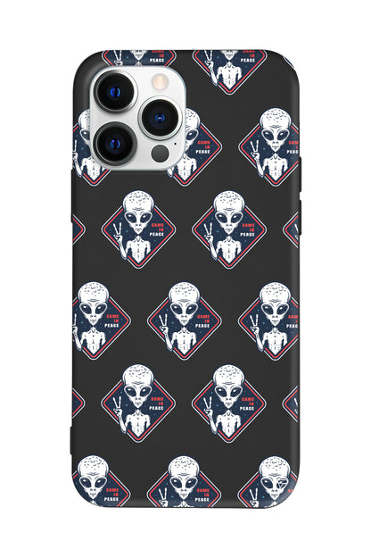 Aliens Lansman Model İçi Kadife Silikon Telefon Kılıfı