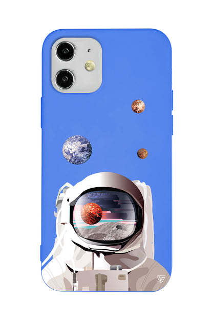 Astronotun Gözünden Lansman Model İçi Kadife Silikon Telefon Kılıfı