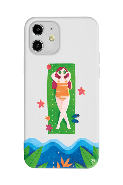 Plajda Uzanmak Lansman Model İçi Kadife Silikon Telefon Kılıfı