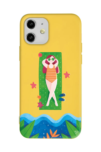 Plajda Uzanmak Lansman Model İçi Kadife Silikon Telefon Kılıfı