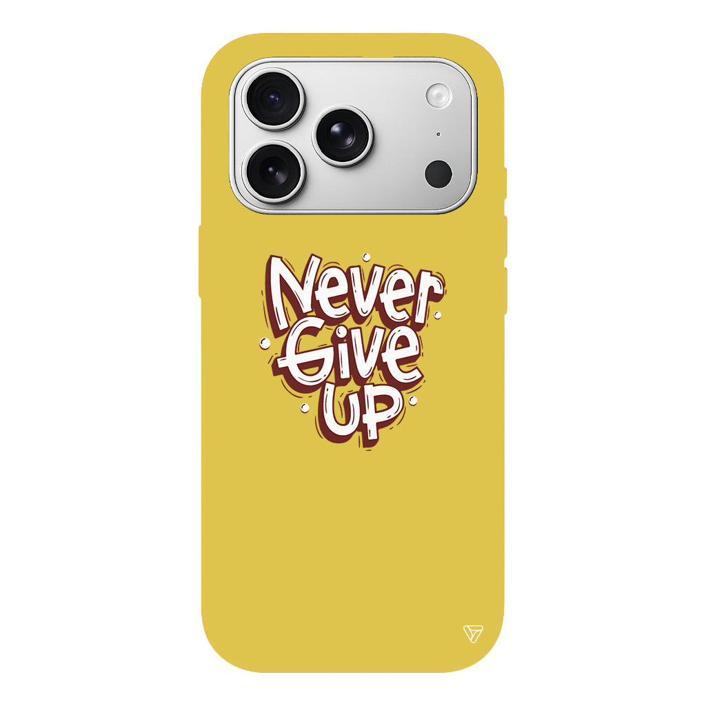 Never Give Up Lansman Model İçi Kadife Silikon Telefon Kılıfı