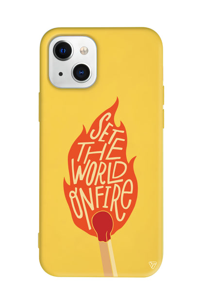 World on Fire Lansman Model İçi Kadife Silikon Telefon Kılıfı – Plus Serisine Özel