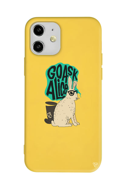 Alice Lansman Model İçi Kadife Silikon Telefon Kılıfı