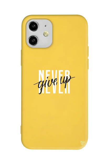 Never Give Up 4 Lansman Model İçi Kadife Silikon Telefon Kılıfı